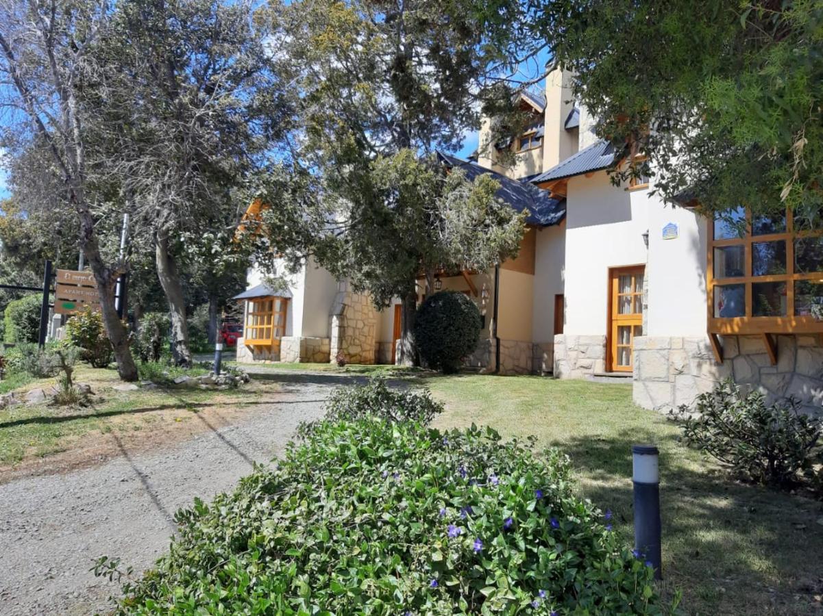 Apart Hotel Bungalows El Viejo Cipres San Carlos de Bariloche Exterior photo