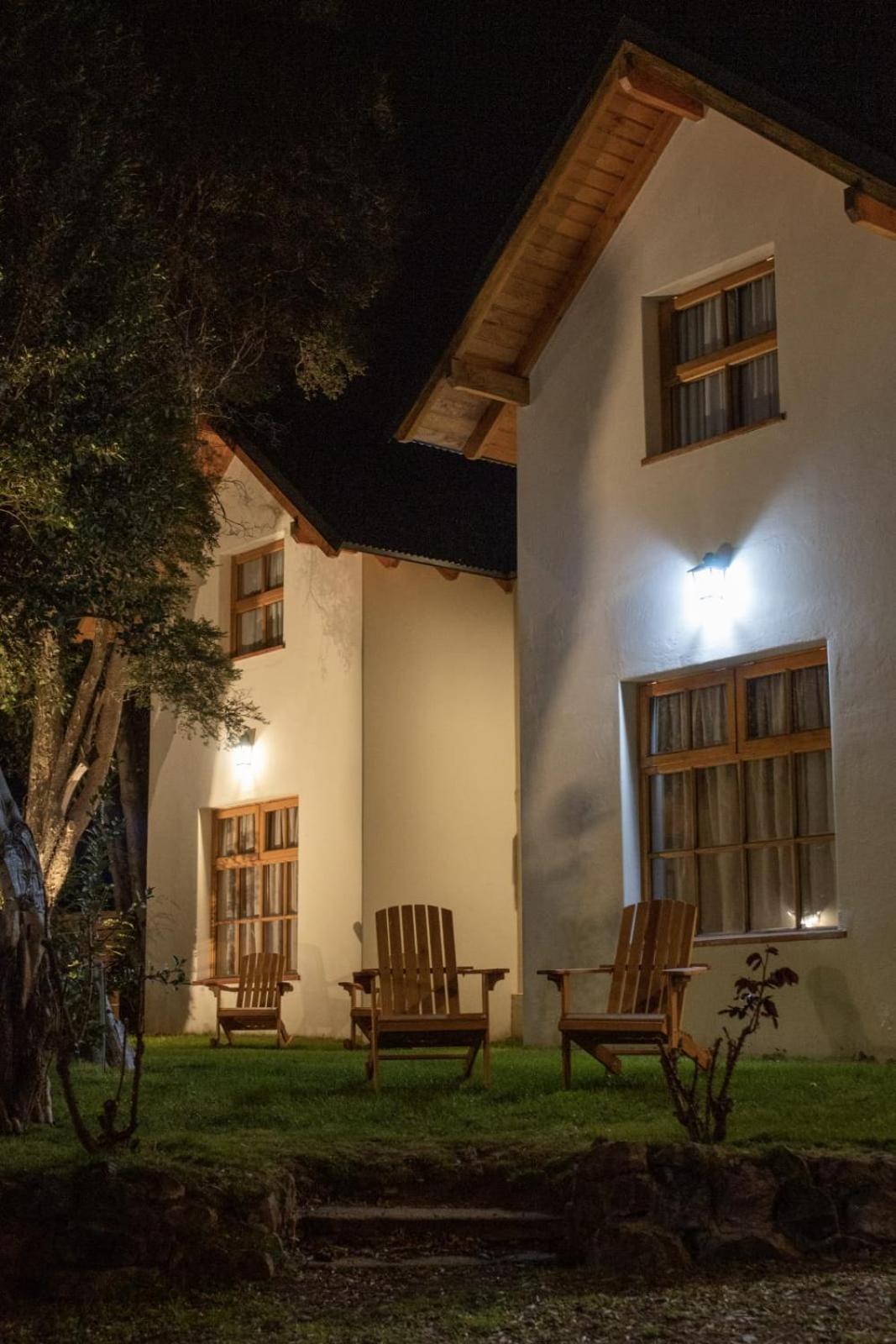 Apart Hotel Bungalows El Viejo Cipres San Carlos de Bariloche Exterior photo