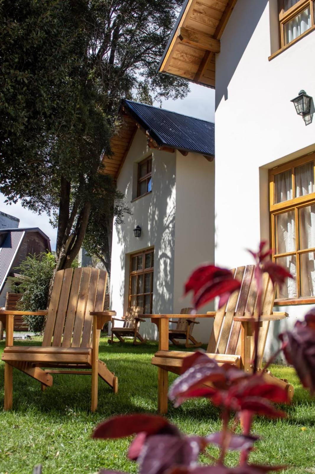 Apart Hotel Bungalows El Viejo Cipres San Carlos de Bariloche Exterior photo