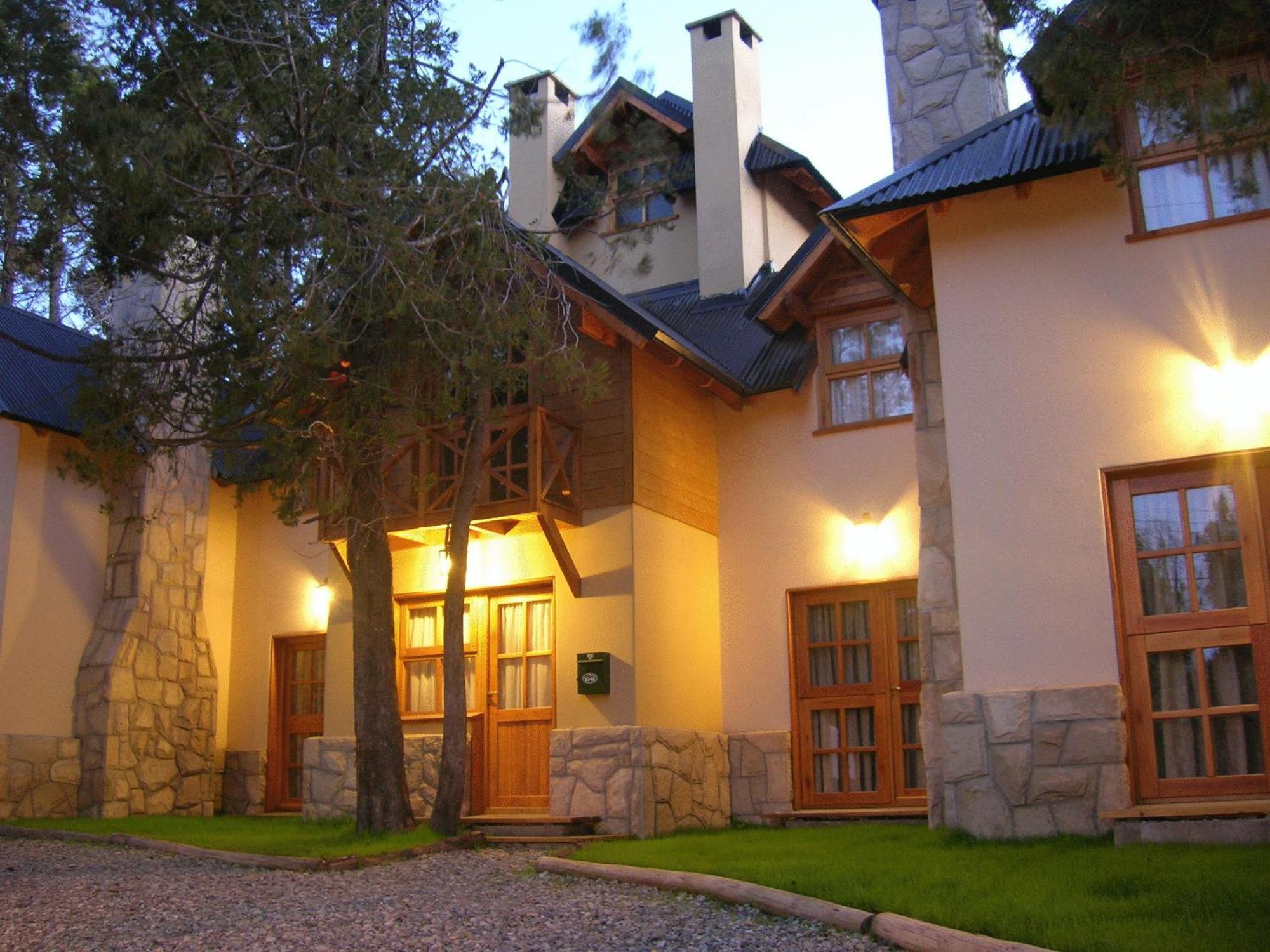 Apart Hotel Bungalows El Viejo Cipres San Carlos de Bariloche Exterior photo